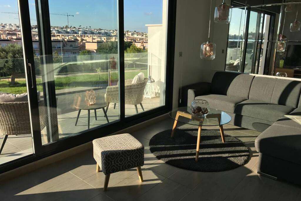 Sun Terrace Apartment Torrevieja Zewnętrze zdjęcie